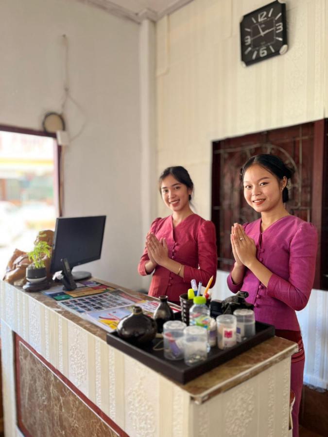 Vang Vieng Queen'S- Mountain View Hotel エクステリア 写真
