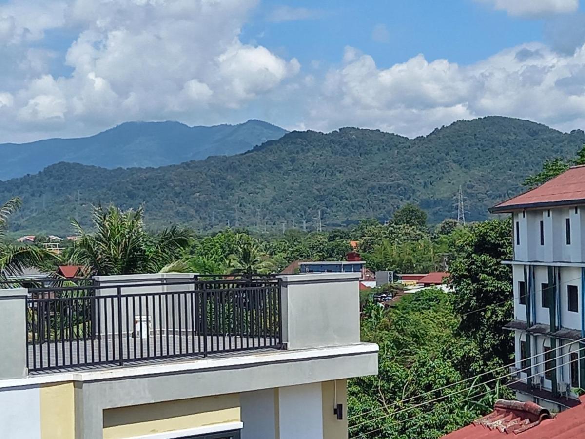 Vang Vieng Queen'S- Mountain View Hotel エクステリア 写真