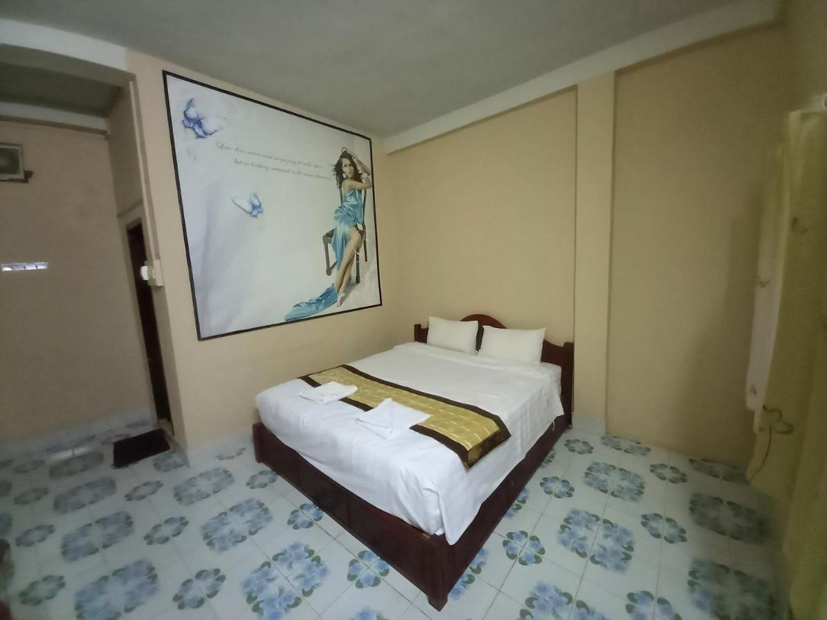 Vang Vieng Queen'S- Mountain View Hotel エクステリア 写真